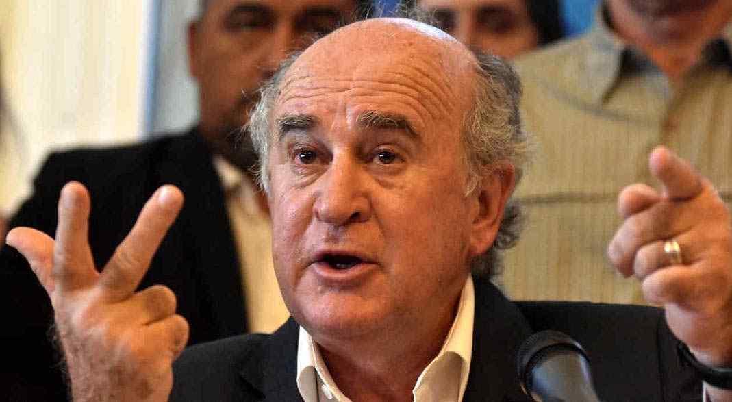 Insólita defensa de Oscar Parrilli a Lázaro Báez: “Lo condenaron por ser morocho, es un fallo racista”