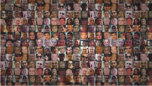 Un año de coronavirus y más de 50.000 muertos: las historias de los que perdimos y no pudimos despedir