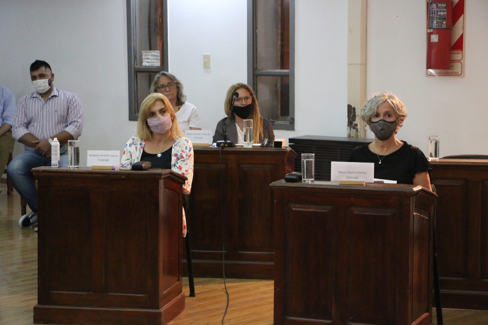 HCD: Covid positivo para una concejal y aislamiento para otro