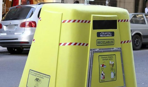Un bebé de seis meses fue abandonado en un contenedor de basura en Balvanera: identificaron e imputaron al padre