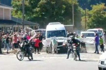 Detuvieron al menos a cinco personas por el ataque a Alberto Fernández en Chubut