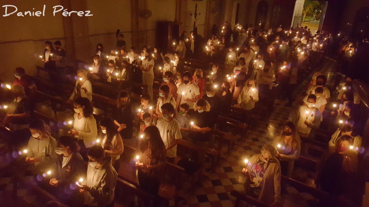 Vigilia Pascual: Sábado Santo Jesús luz y Camino (Galería de Imágenes)