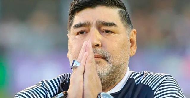 En horas se conocerá el motivo de la muerte de Diego Maradona: ¿Mala praxis y detenciones?