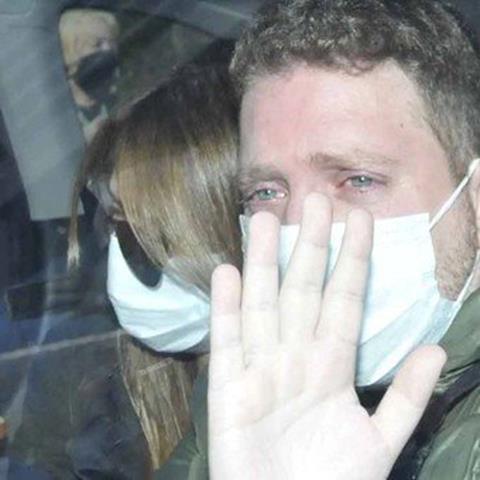 El dolor de Jonatan Viale en el cortejo fúnebre de Mauro