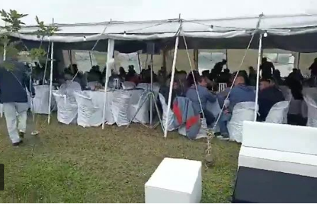 Denunciaron que un concejal de Tucumán celebró el cumpleaños de 15 de su hija con 400 invitados, entre los que se encontraban funcionarios de Juan Manzur