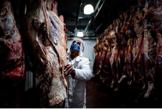 Cierre de las exportaciones de carne: las pérdidas ya se calculan en torno a los USD 250 millones y están en riesgo 100.000 puestos de trabajo