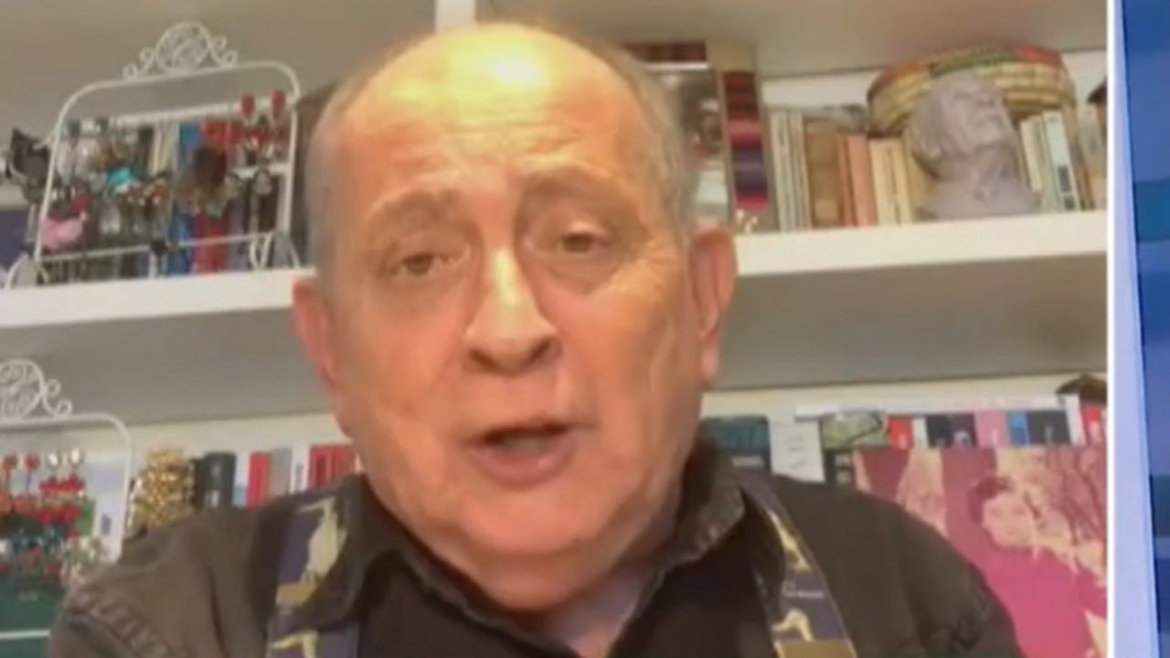 Chiche Gelblung está aislado: su chofer tiene Covid