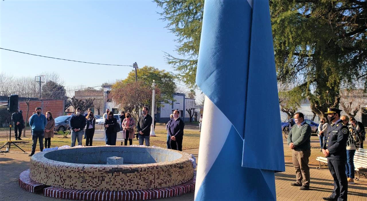 #Conmemoración | Se conmemoró en Alsina el Día de la Declaración de la Independencia