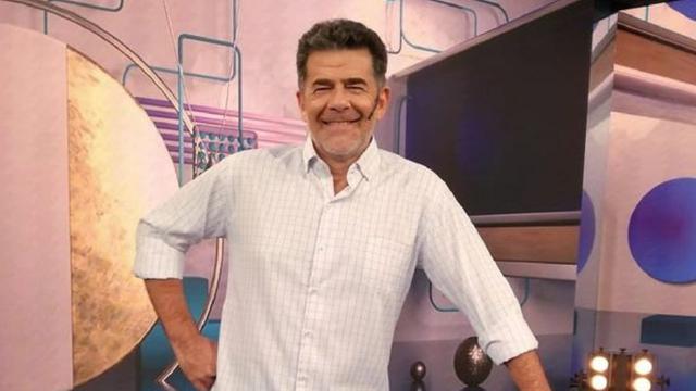 Julián Weich se internó por Covid y sus vecinos lo denunciaron por salir
