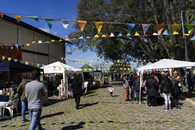 #DisfrutáBaraderoTodoElAño | Baradero disfrutó de una nueva edición de Mercado Raíz en el Paseo del Puerto