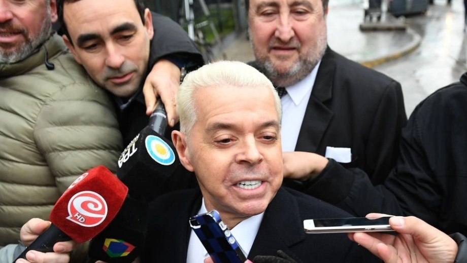 Murió el ex juez federal Norberto Oyarbide: estaba internado por coronavirus