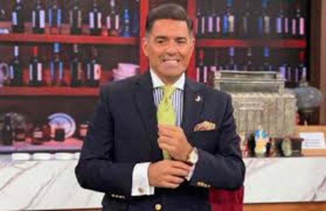 Ángel de Brito anunció la interrupción de Polémica en el Bar