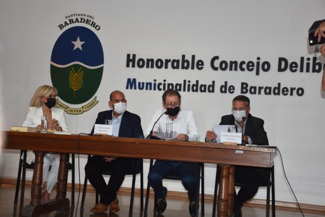 Política: Asumieron los concejales y consejeros escolares