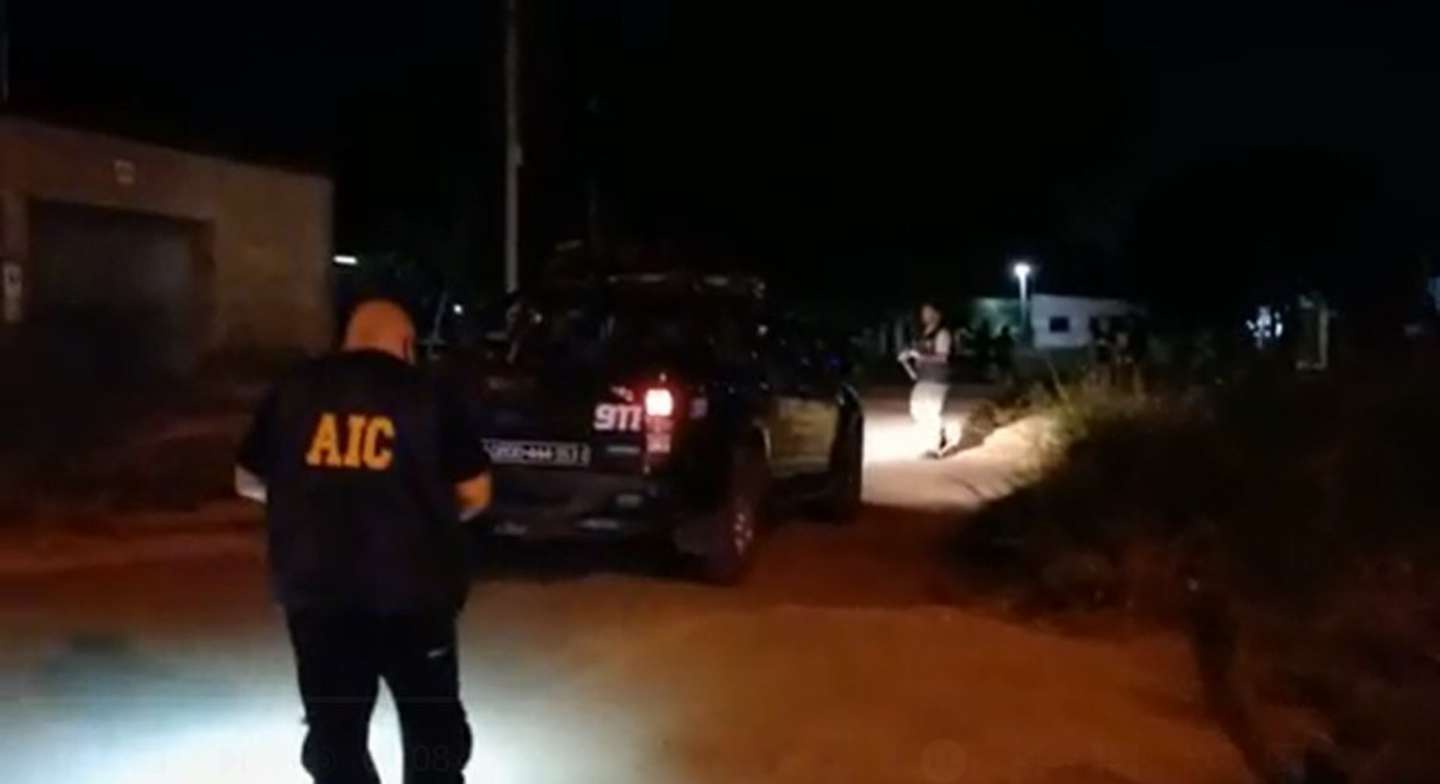 Tiene 15 años, defendió a su novia de un robo y acuchilló al ladrón