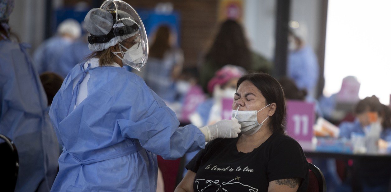Coronavirus en Argentina: por primera vez en 50 días, baja el número de pacientes internados en terapia intensiva