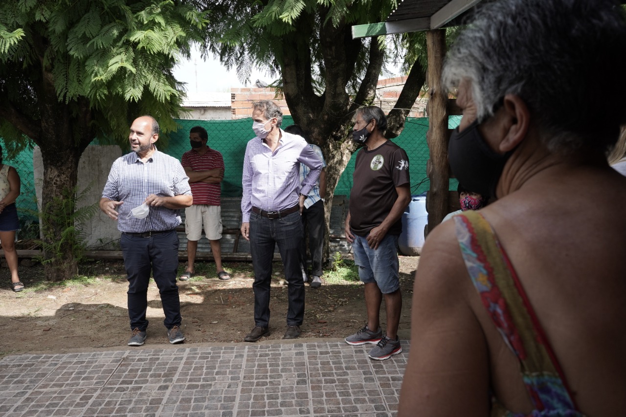 Inició la obra de cloacas en el barrio Las Campanillas