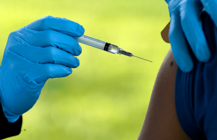 Gripe A en Argentina: cuándo llegarán las vacunas y qué recomendaciones hay que tener en cuenta