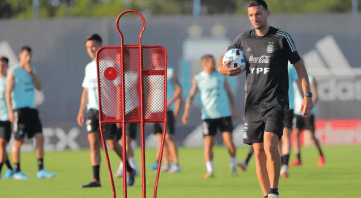 Scaloni dio la lista definitiva de la selección argentina para las Eliminatorias: los 11 futbolistas que fueron desafectados