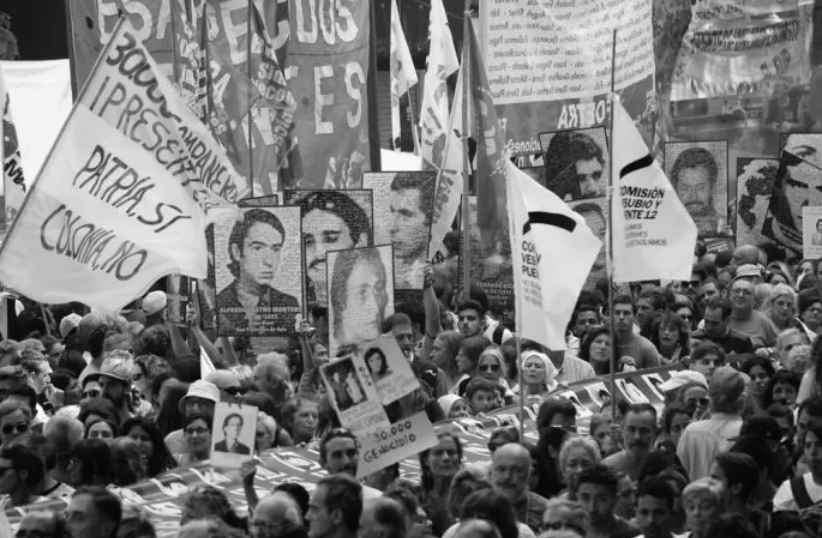 Día Nacional de la Memoria por la Verdad y la Justicia: cómo fue el comunicado oficial del Golpe de Estado de 1976