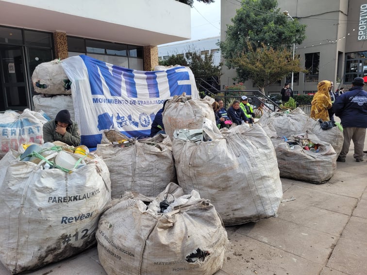 Cartoneros de Baradero reclaman antela desidia municipal
