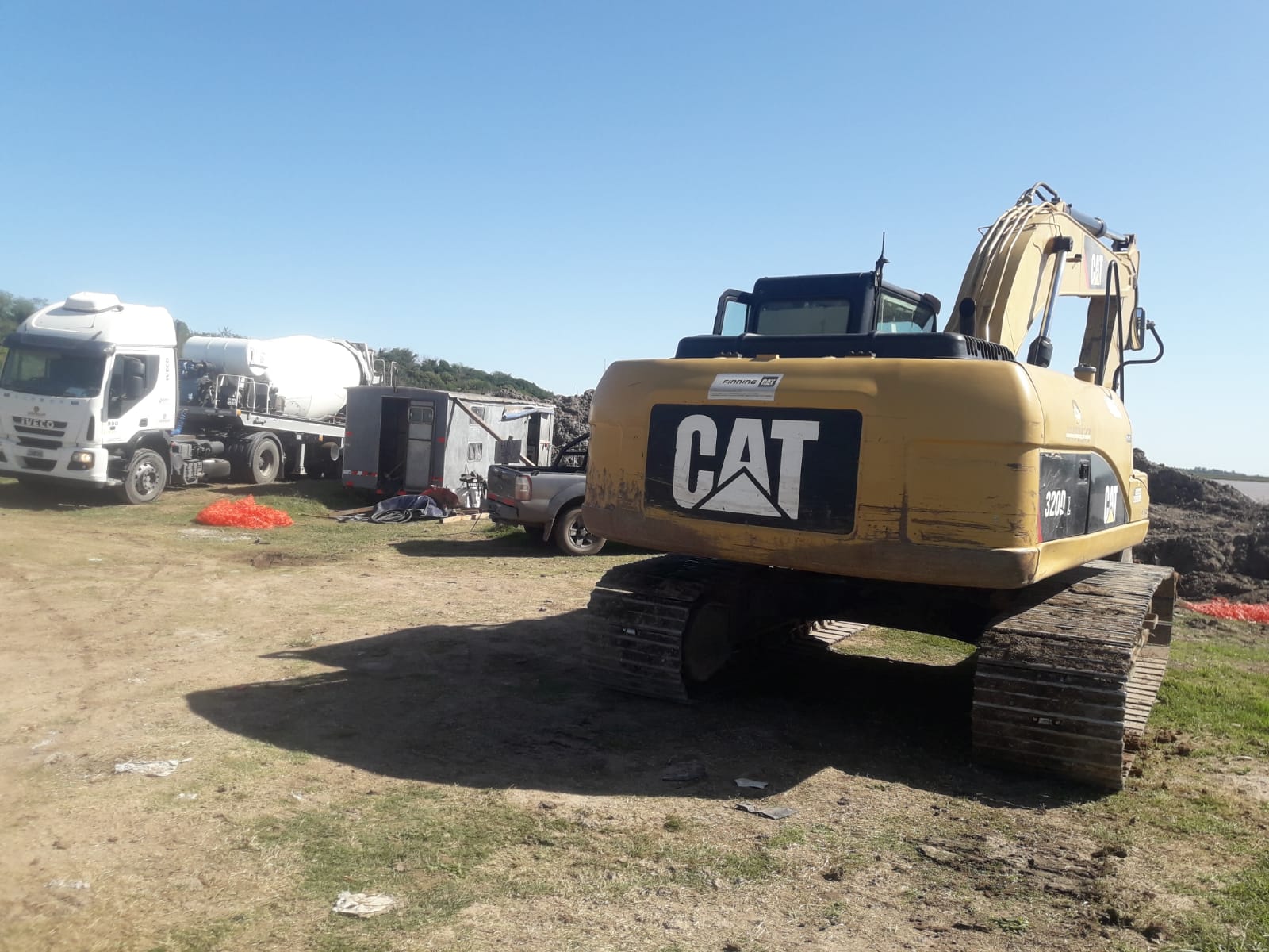 Empezaron los trabajos para pavimentar la costanera sur