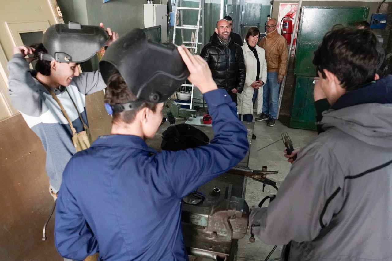 Avanzan las obras educativas: el intendente visitó las obras de la Escuela Técnica N°1
