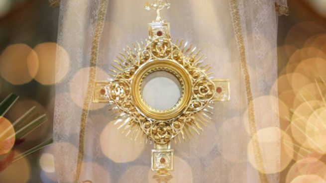 Corpus Christi. Francisco: ¡Señor, dame el pan cotidiano para ir adelante!