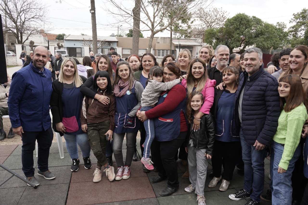 El intendente Esteban Sanzio inauguró junto al ministro Juan Zabaleta la obra de ampliación y remodelación del Hogar del Niño y del EPI “Sonrisas”