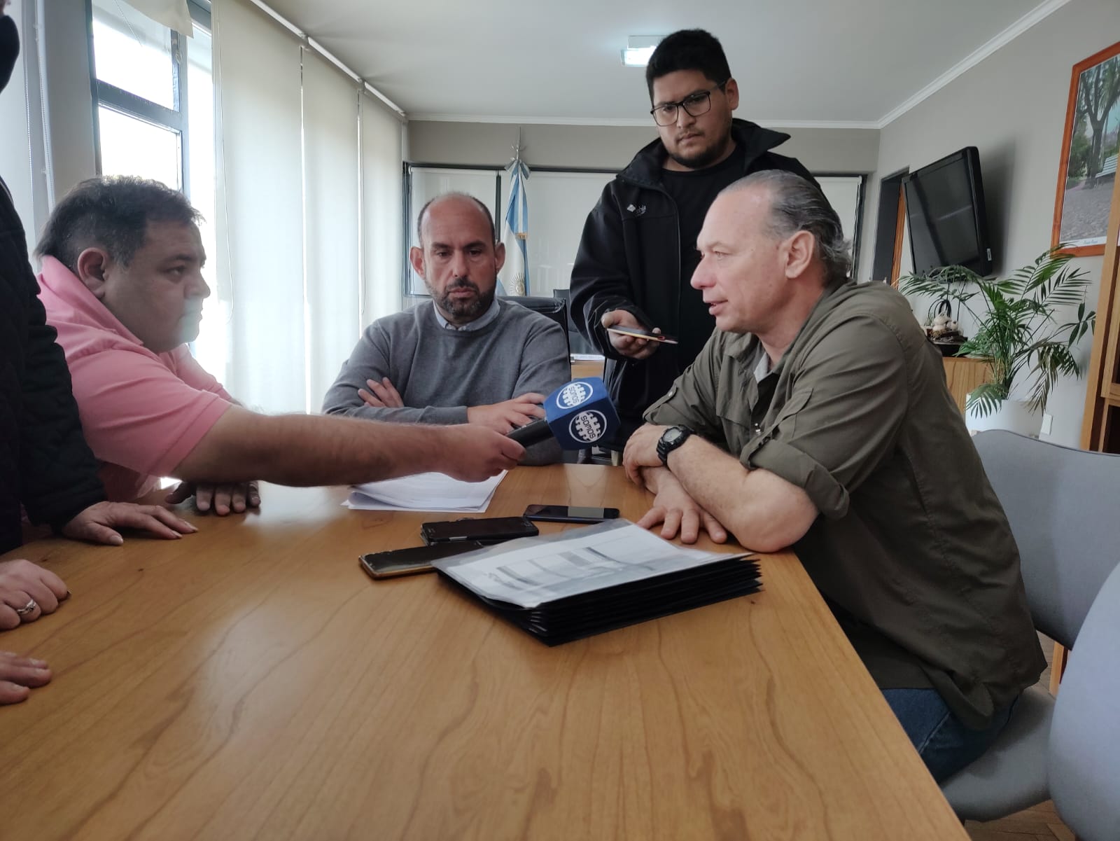 Arribo Segio Berni a la Ciudad