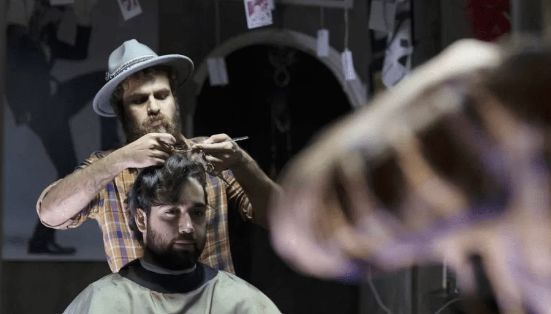 Día del Peluquero: por qué se celebra el 25 de agosto y cuál es el curioso evento que se hizo en Argentina