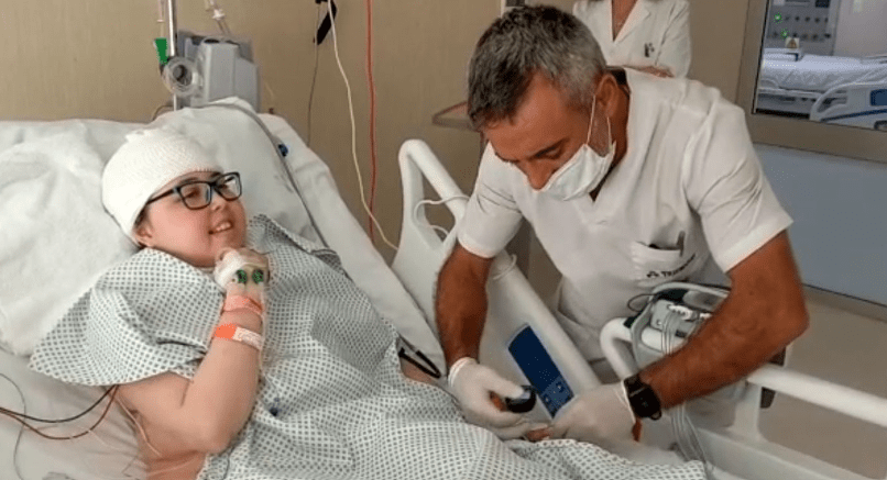 Héctor, el enfermero que les canta a los pacientes para darles ánimo: “Si los ayudo, mi tarea está cumplida”