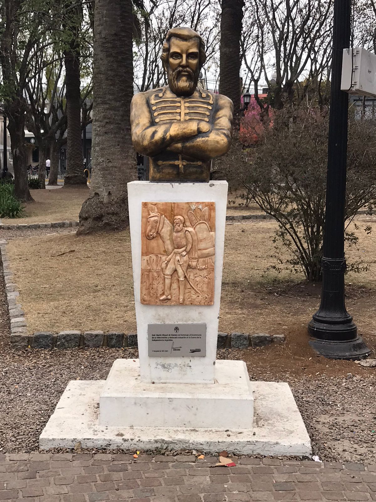 Inauguración del busto del General Martín Miguel de Güemes
