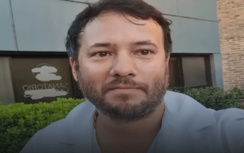 Gonzalo Mesones, médico pediatra, compartió una carta contando que dejará de ejercer su profesión por necesidades económicas y su publicación tomó muchísima repercusión.