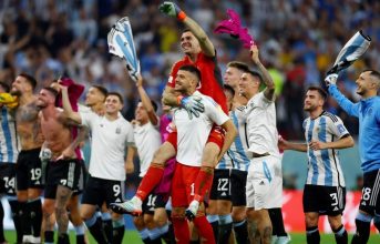 Dos gritos de gol en el área de Argentina y el gesto silencioso de Messi: así se vivió en el estadio el infartante cierre del triunfo ante Australia