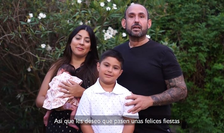 El intendente municipal Esteban Sanzio saluda a cada vecina y vecino de Baradero y les desea unas felices fiestas llenas de amor y alegría.