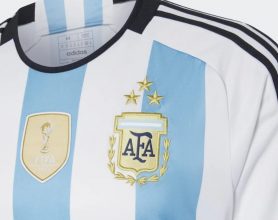 El lunes sale a la venta la camiseta de Argentina de las 3 estrellas: cuánto costará, dónde se produce y el detalle que identifica la versión oficial
