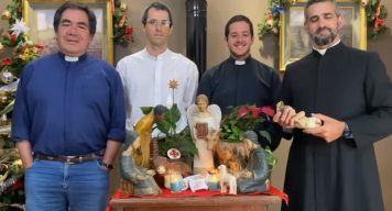 SALUDOS DE NAVIDAD 2022, CASA PARROQUIAL SANTIAGO APOSTOL