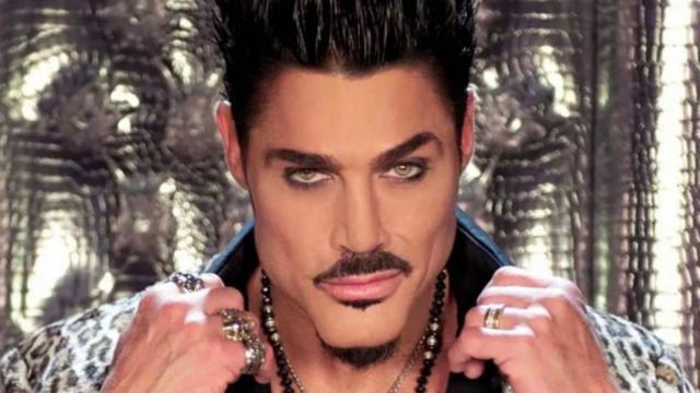 Conocé a Iván Ramírez, el imitador de Ricardo Fort en su serie