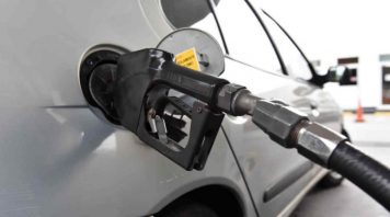 Shell aumentó el domingo un 4% sus combustibles