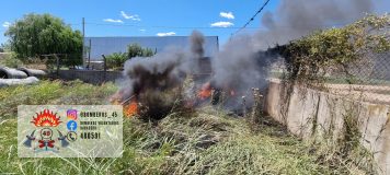 Incendio de basura y cubiertas