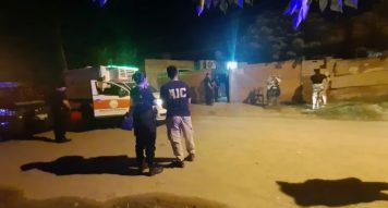 Rosario violenta: dos sicarios irrumpieron en una casa y ejecutaron a una joven de 18 años