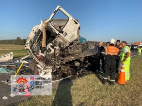 Accidente entre camiones en Ruta Nacional Nº9 km 134