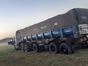 Accidente entre camiones en Ruta nacional 9 Km 134 en dirección carril Rosario-Buenos Aires