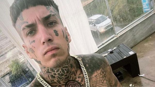 Apuñalaron al ex Gran Hermano Eloy Rivera tras intentar agredir a su exnovia: está internado con custodia policial