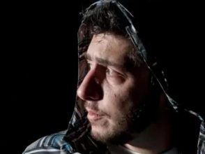 El malestar de los pasajeros que viajaron con Jey Mammón: «Le dieron prioridad»