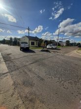 Accidente entre un auto y una moto