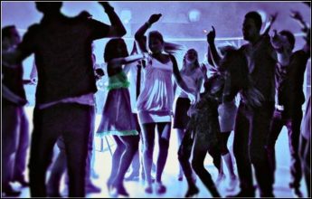 La matinée del domingo – por Hugo Pezzini