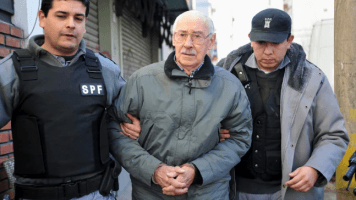 A 10 años de la muerte de Videla: el día que habló de los desaparecidos y su final en el baño de la cárcel