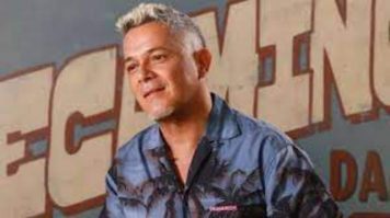 Alejandro Sanz publicó un crudo mensaje que causó preocupación: «No estoy bien, estoy triste y cansado»