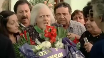 Esperando la Carroza celebra 38 años de humor nacional